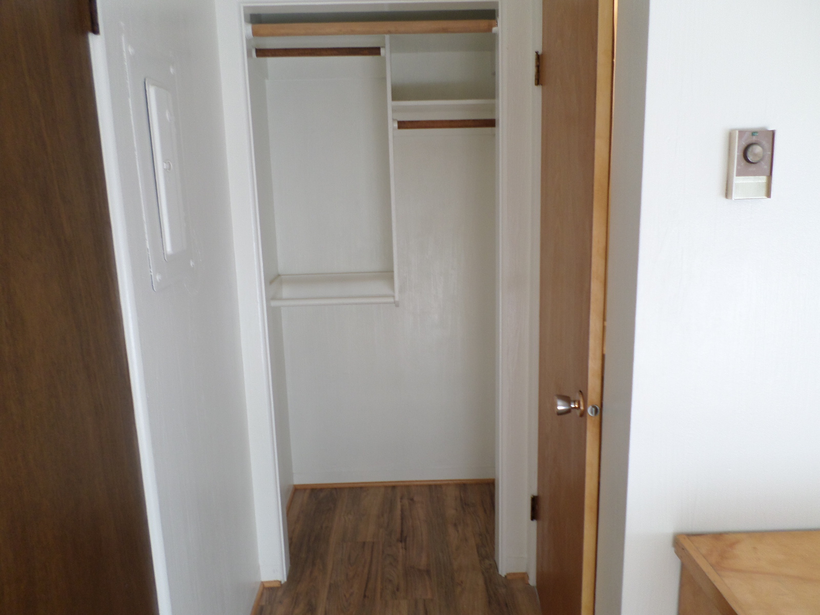 Oak St Closets